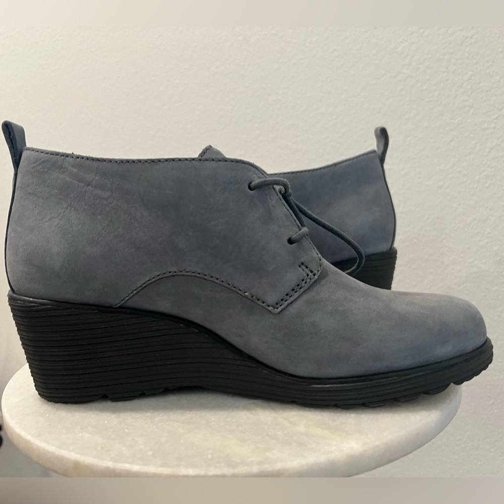 Women's Dansko Gray Suede Wedge Lace-Up Booties